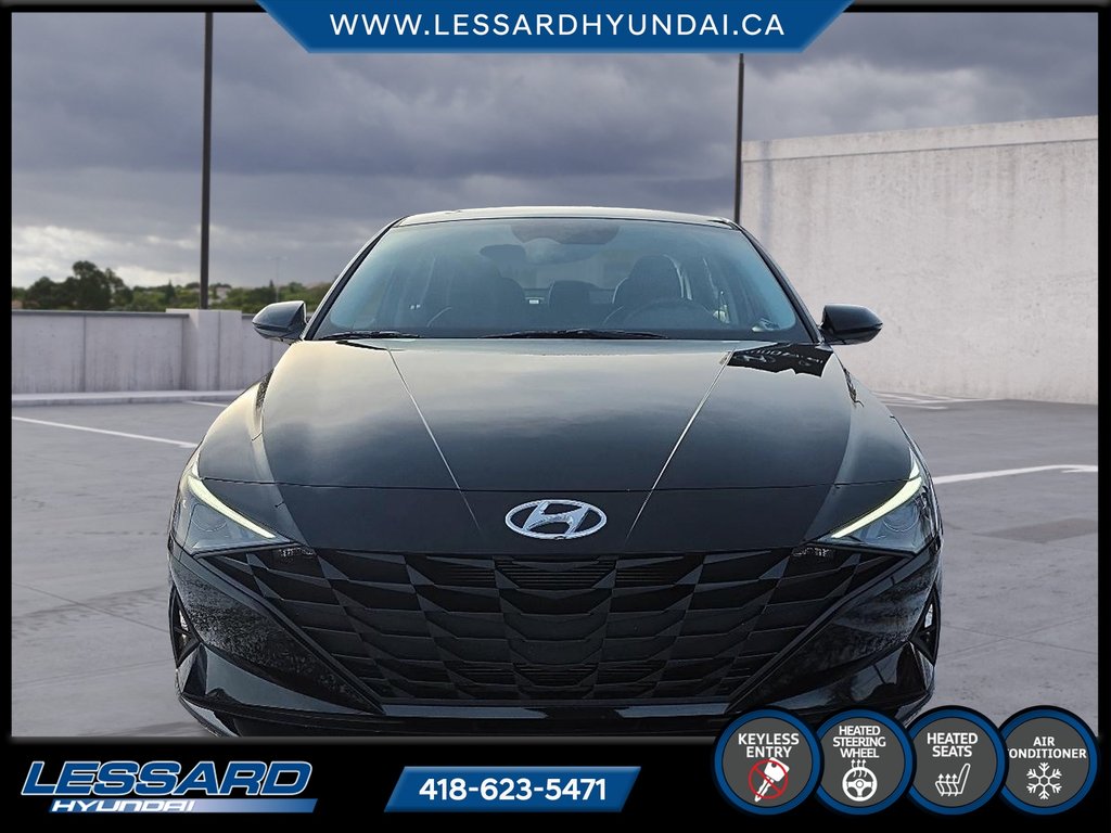 Hyundai Elantra Preferred automatique. 2023 à Québec, Québec - 2 - w1024h768px
