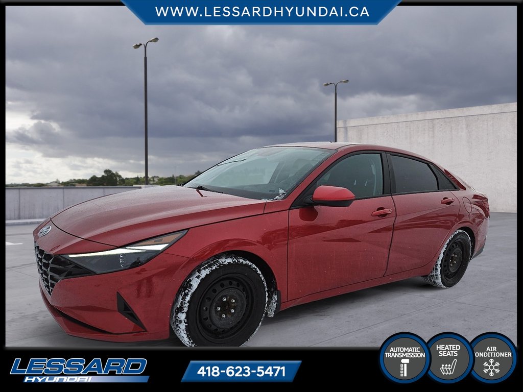 Hyundai Elantra Preferred 2023 à Québec, Québec - 1 - w1024h768px