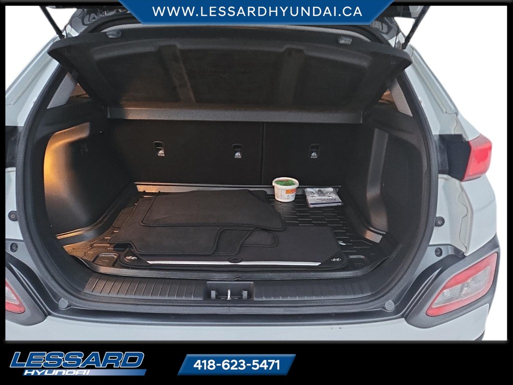 2020 Hyundai Kona Electric Preferred w/Two-Tone Roof in Québec, Quebec - 6 - w1024h768px