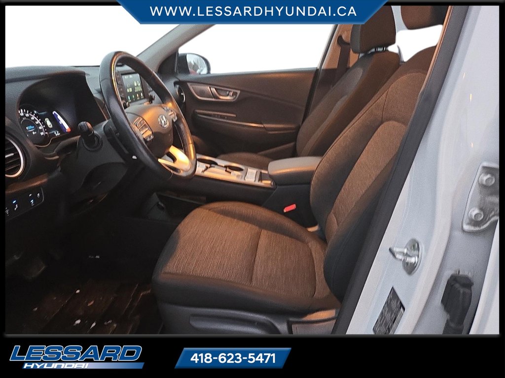 2020 Hyundai Kona Electric Preferred w/Two-Tone Roof in Québec, Quebec - 9 - w1024h768px