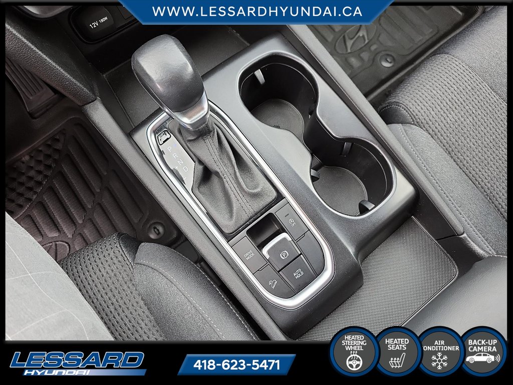 Hyundai Santa Fe Essentiel awd . 2019 à Québec, Québec - 15 - w1024h768px