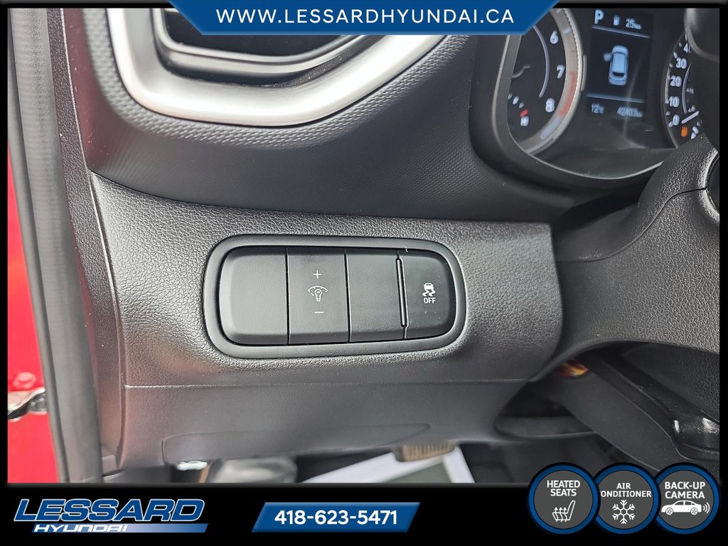 Hyundai Venue Essential automatique. 2021 à Québec, Québec - 15 - w1024h768px