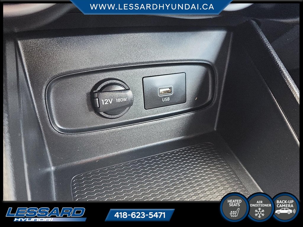 Hyundai Venue Essential automatique. 2021 à Québec, Québec - 17 - w1024h768px
