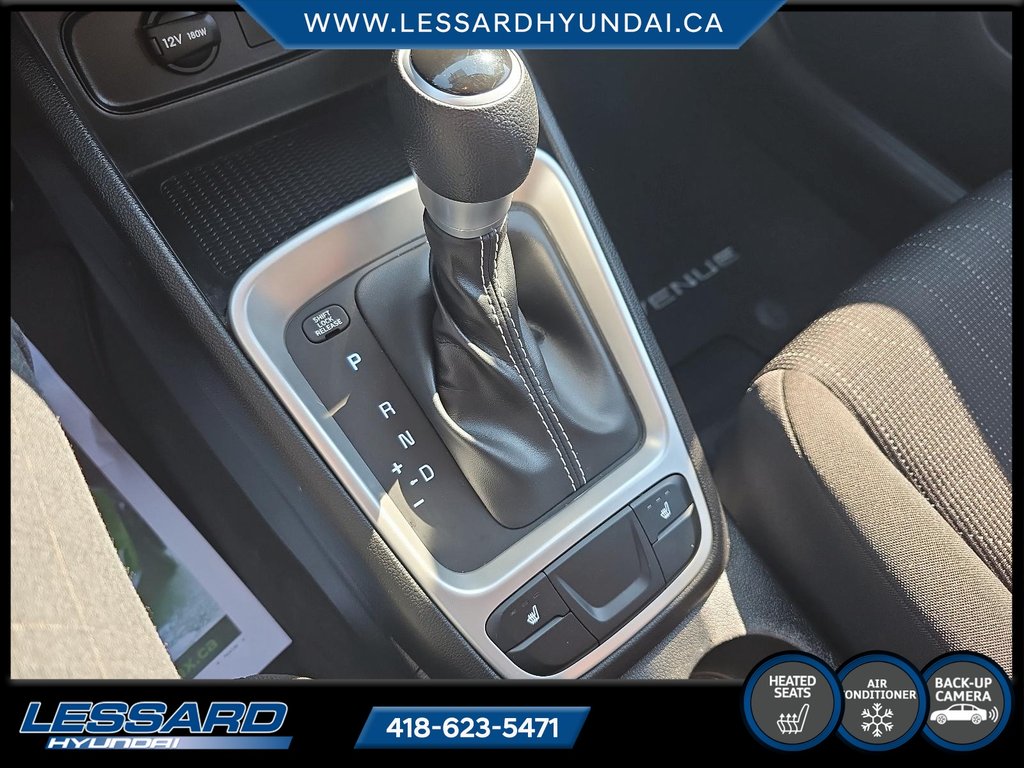 2021 Hyundai Venue Essential automatique in Québec, Quebec - 15 - w1024h768px