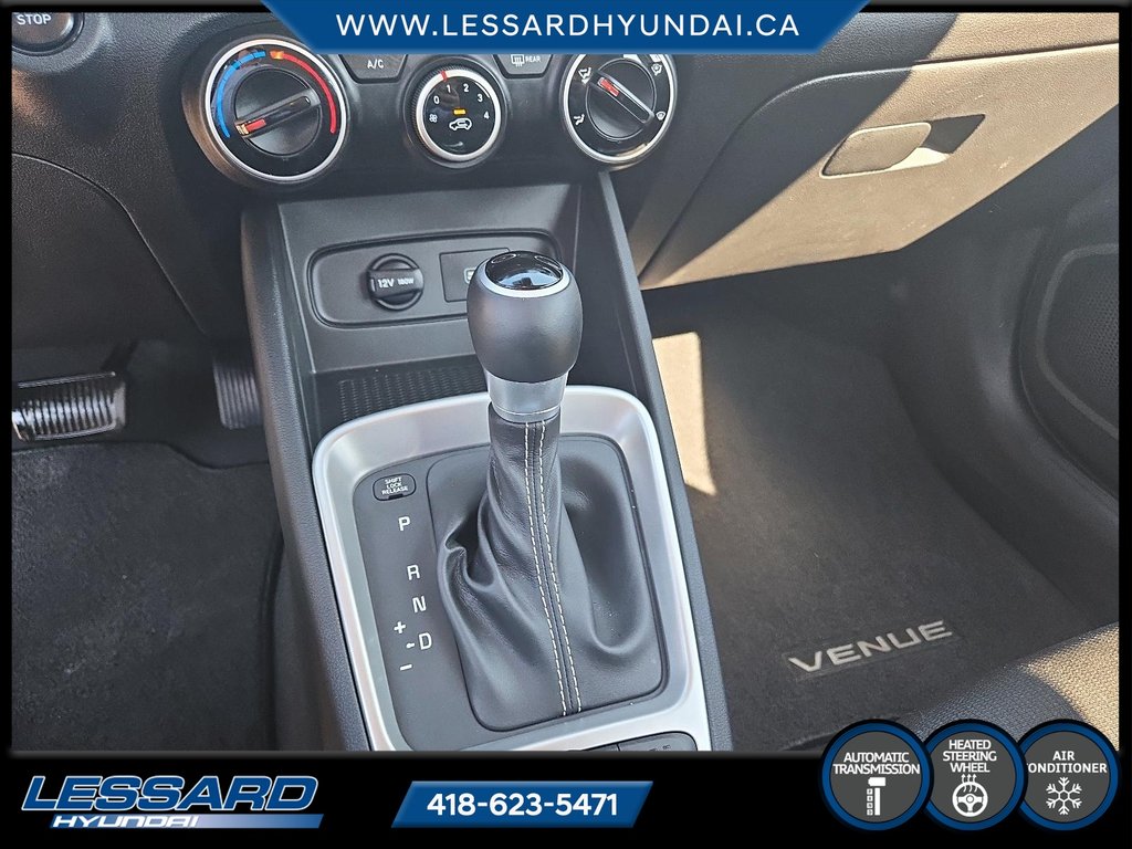 Hyundai Venue Preferred automatique. 2021 à Québec, Québec - 15 - w1024h768px
