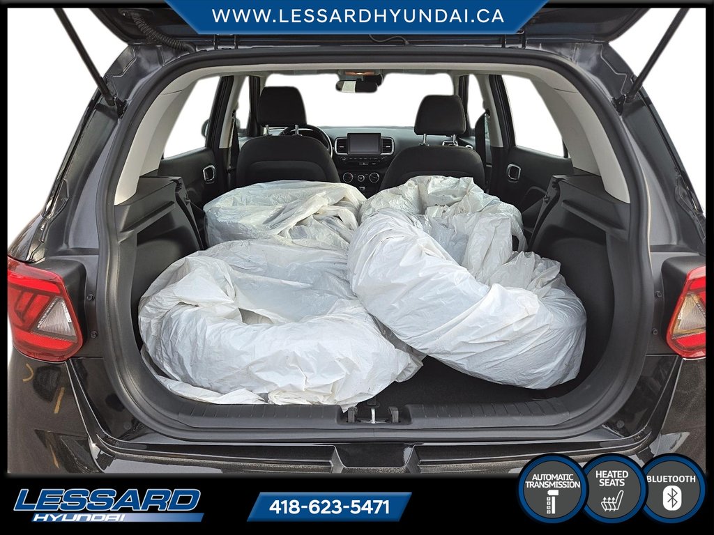 2021 Hyundai Venue Preferred in Québec, Quebec - 6 - w1024h768px