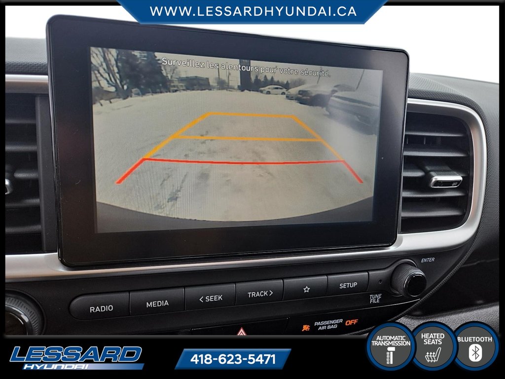 2021 Hyundai Venue Essential in Québec, Quebec - 16 - w1024h768px