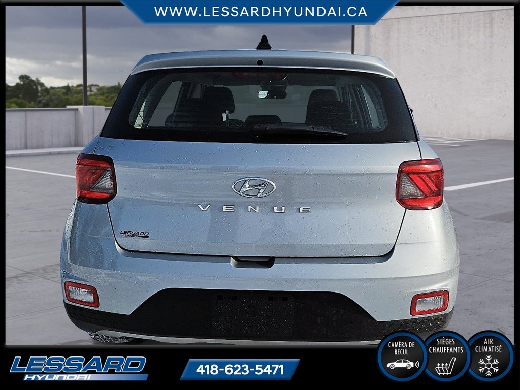 2022 Hyundai Venue Essential automatique. in Québec, Quebec - 3 - w1024h768px