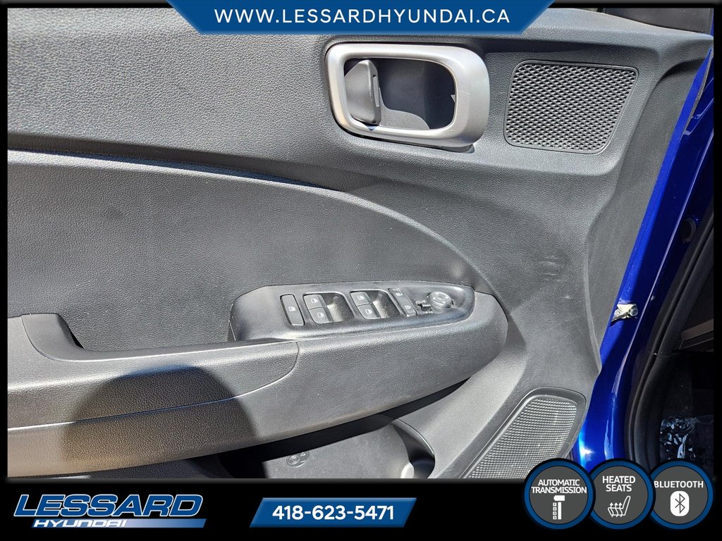 2023 Hyundai Venue Essential in Québec, Quebec - 10 - w1024h768px
