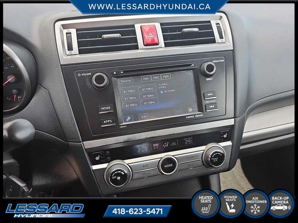 2017 Subaru Legacy 2.5i automatique in Québec, Quebec - 12 - w1024h768px