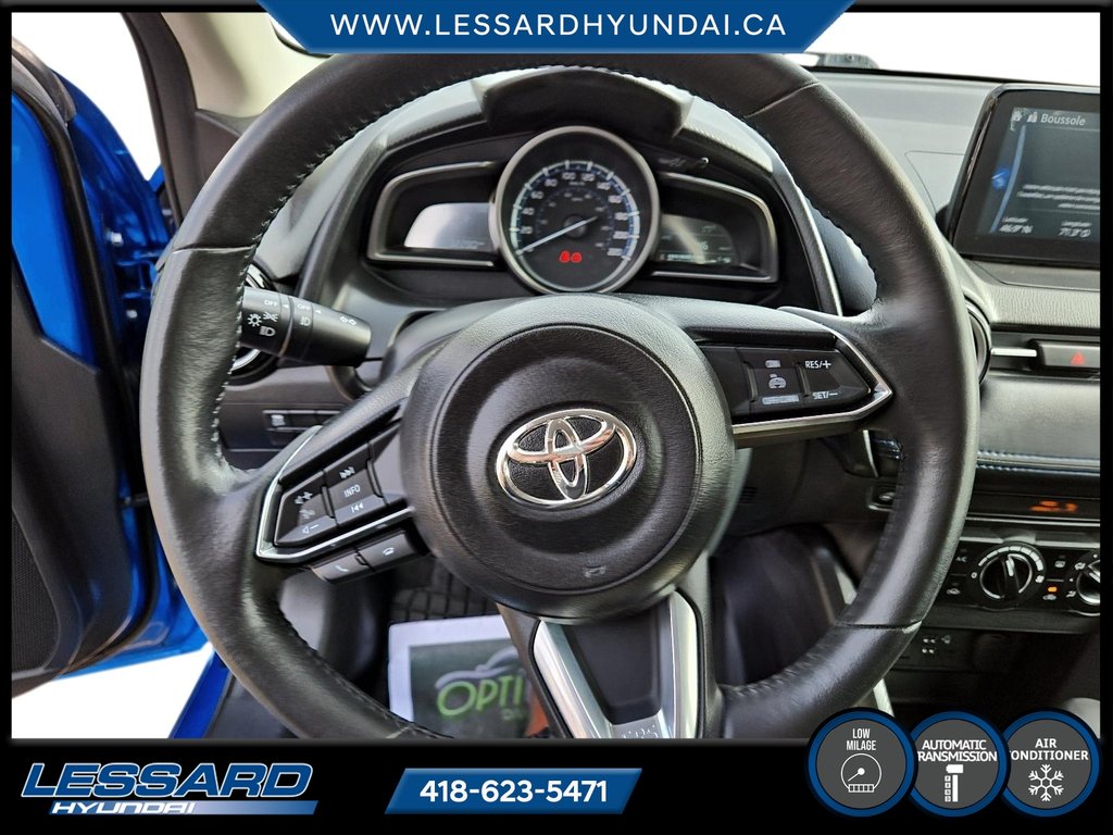 Toyota Yaris Hatchback XLE automatique. 2020 à Québec, Québec - 12 - w1024h768px