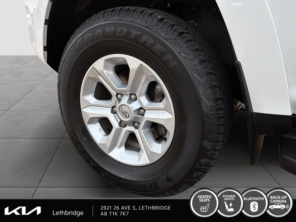 2024 Toyota 4Runner Base-6