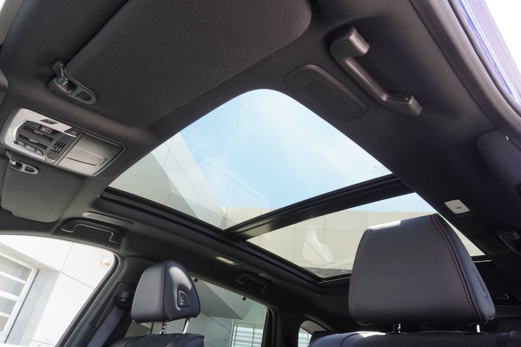 2025 Acura MDX A-SPEC AWD|PANORAMIC|WIRELESS|CARPLAY|BANG & OLUFSEN in Ajax, Ontario at Lexus of Lakeridge - 10 - w1024h768px