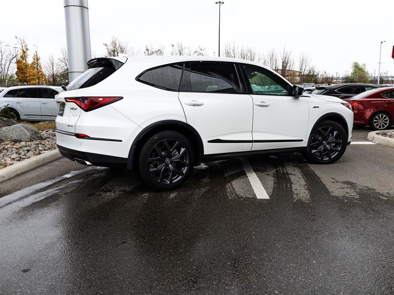 2022 Acura MDX SH-AWD at A-Spec in Ajax, Ontario at Lakeridge Auto Gallery - 6 - w1024h768px