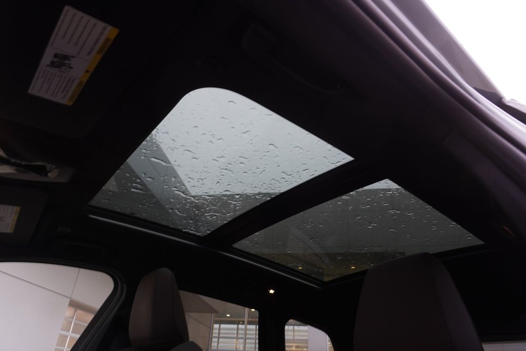 2024 BMW X1 xDrive28i PREMIUM ESSENTIAL|PANORAMIC|NAVI|B/SPOT in Ajax, Ontario at Lexus of Lakeridge - 9 - w1024h768px