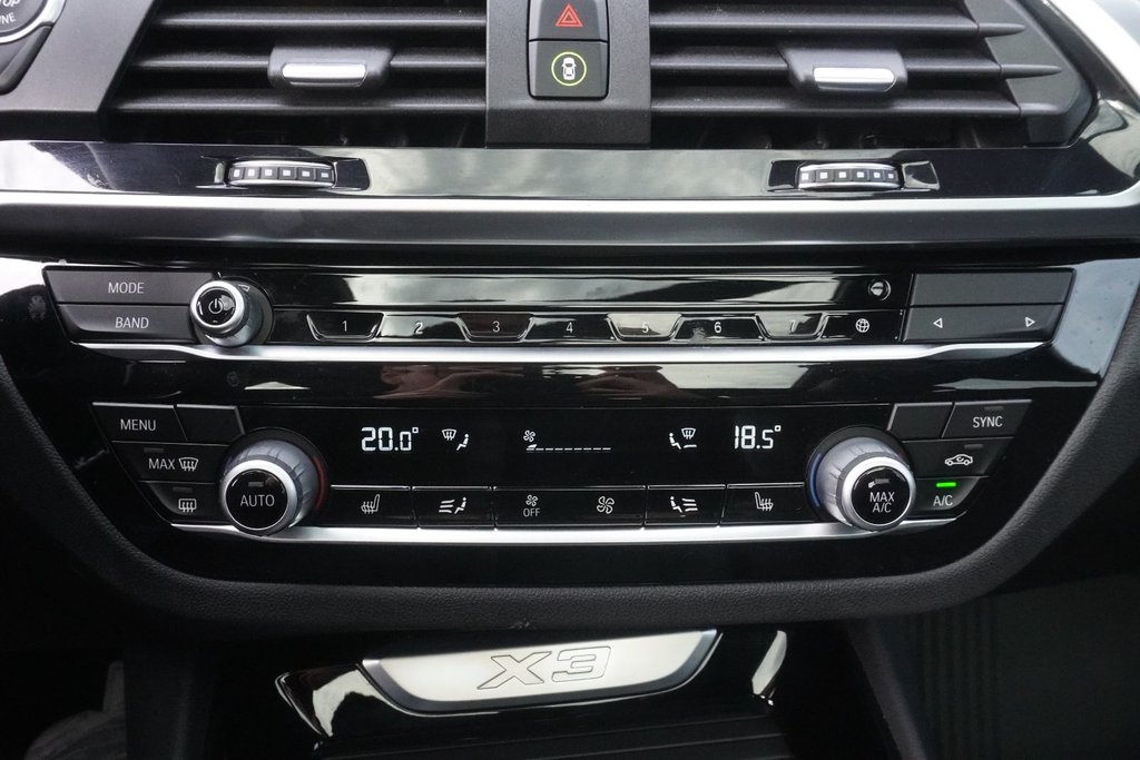 2021 BMW X3 xDrive30i PREMIUM ESSENTIAL|MOONROOF|H/STEERING|CARPLAY in Ajax, Ontario at Lexus of Lakeridge - 7 - w1024h768px