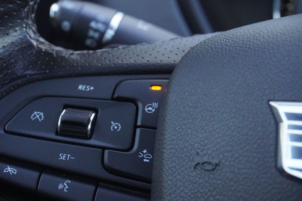 2019 Cadillac XT4 SPORT AWD|CARPLAY|H/STEERING|PANORAMIC|H/V FRONT SEATS in Ajax, Ontario at Lexus of Lakeridge - 3 - w1024h768px