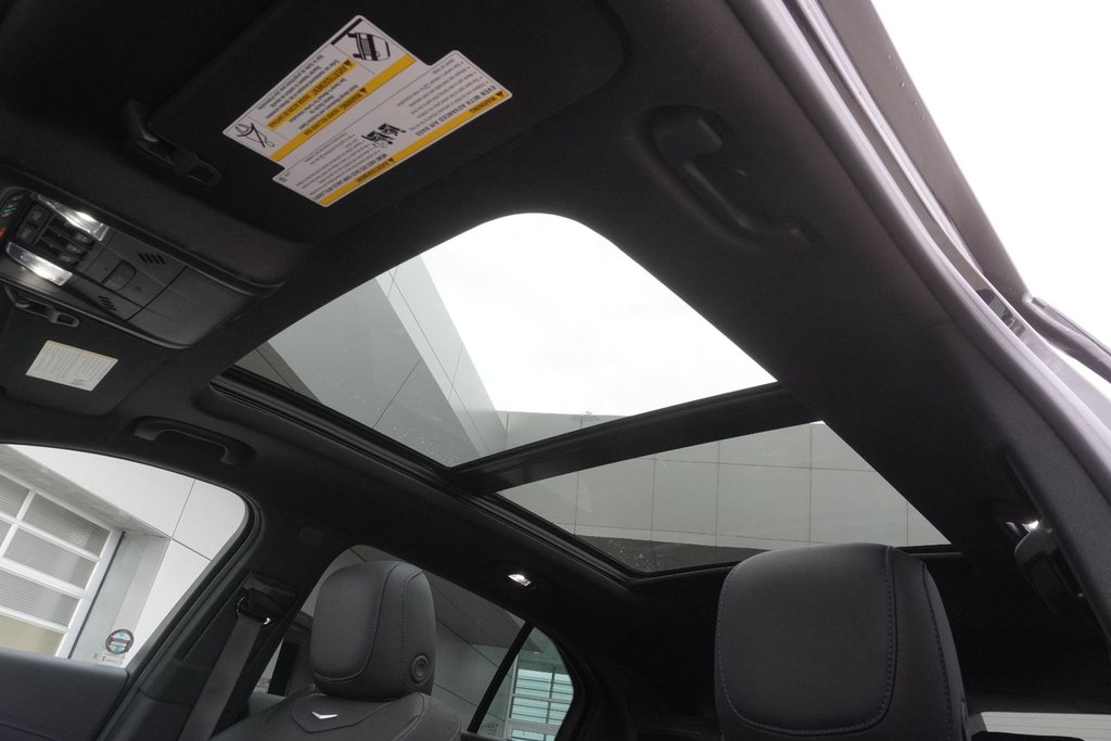2024 Cadillac XT4 AWD SPORT|HUD|NAVI|AKG|360 CAM|CARBON|20 ALLOYS in Ajax, Ontario at Lexus of Lakeridge - 17 - w1024h768px