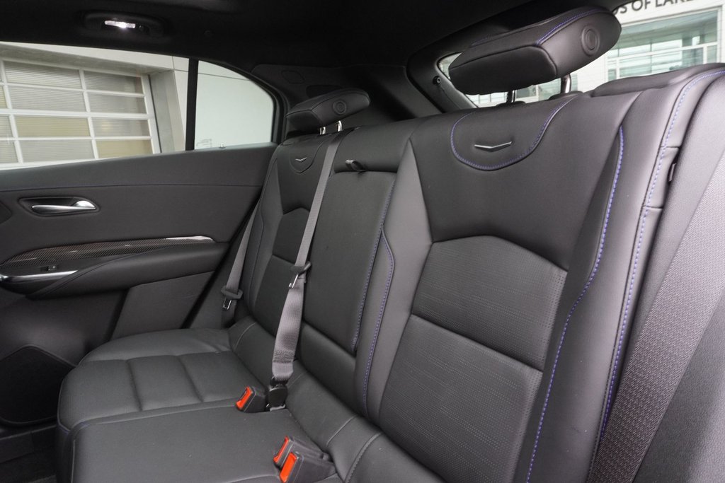2024 Cadillac XT4 AWD SPORT|HUD|NAVI|AKG|360 CAM|CARBON|20 ALLOYS in Ajax, Ontario at Lexus of Lakeridge - 19 - w1024h768px