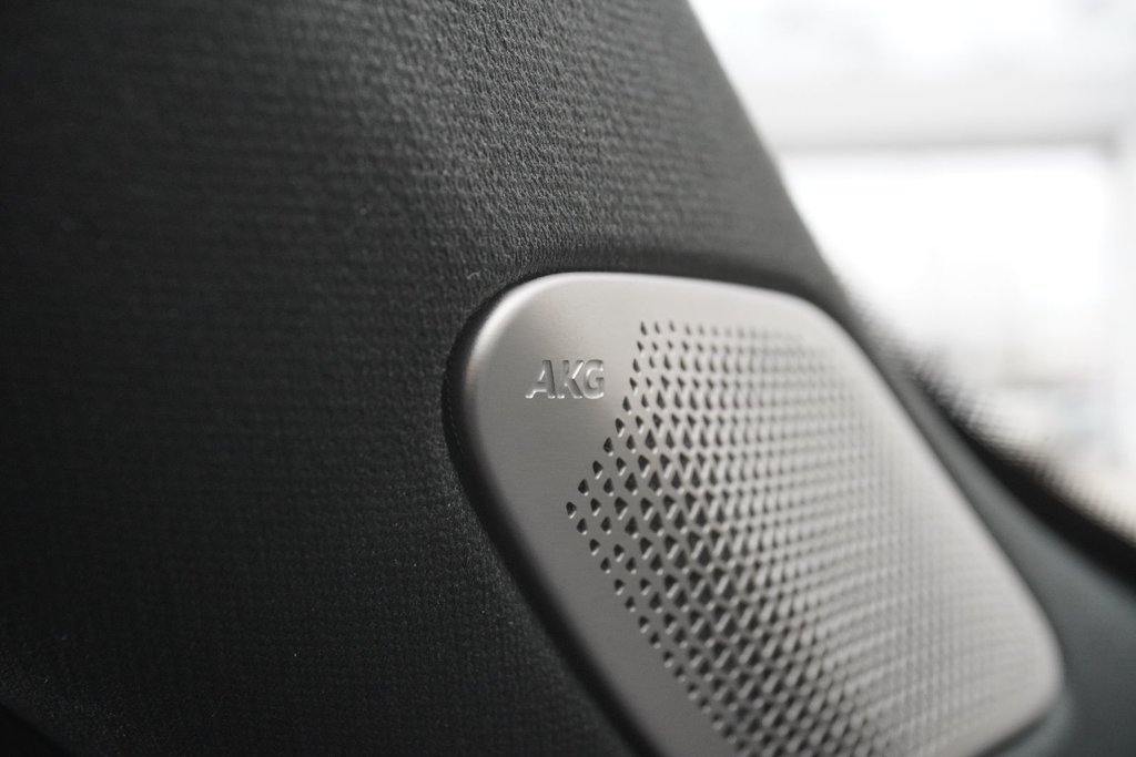 2024 Cadillac XT4 AWD SPORT|HUD|NAVI|AKG|360 CAM|CARBON|20 ALLOYS in Ajax, Ontario at Lexus of Lakeridge - 16 - w1024h768px