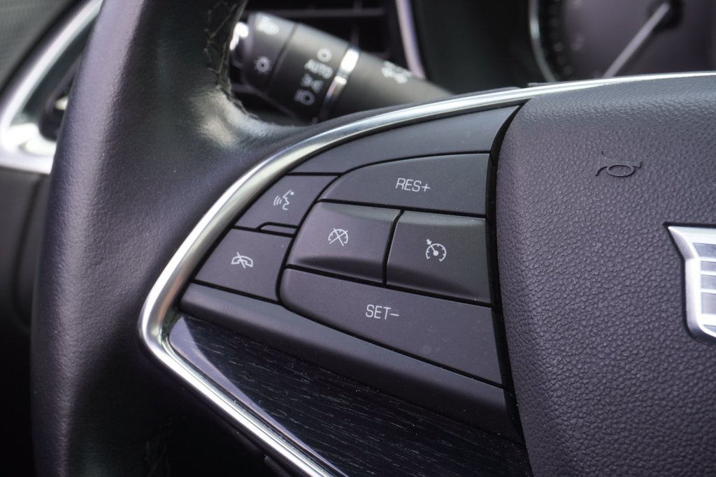 2021 Cadillac XT5 PREMIUM LUXURY AWD|BOSE|NAVI|PANORAMIC|WIRELESS in Ajax, Ontario at Lexus of Lakeridge - 5 - w1024h768px