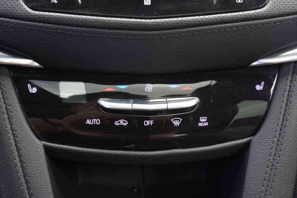 2021 Cadillac XT5 PREMIUM LUXURY AWD|BOSE|NAVI|PANORAMIC|WIRELESS in Ajax, Ontario at Lexus of Lakeridge - 12 - w1024h768px