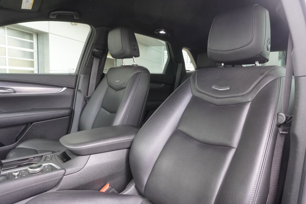 2021 Cadillac XT5 LUXURY AWD|HEATED FRONT SEATS|H/STEERING|CARPLAY in Ajax, Ontario at Lexus of Lakeridge - 8 - w1024h768px