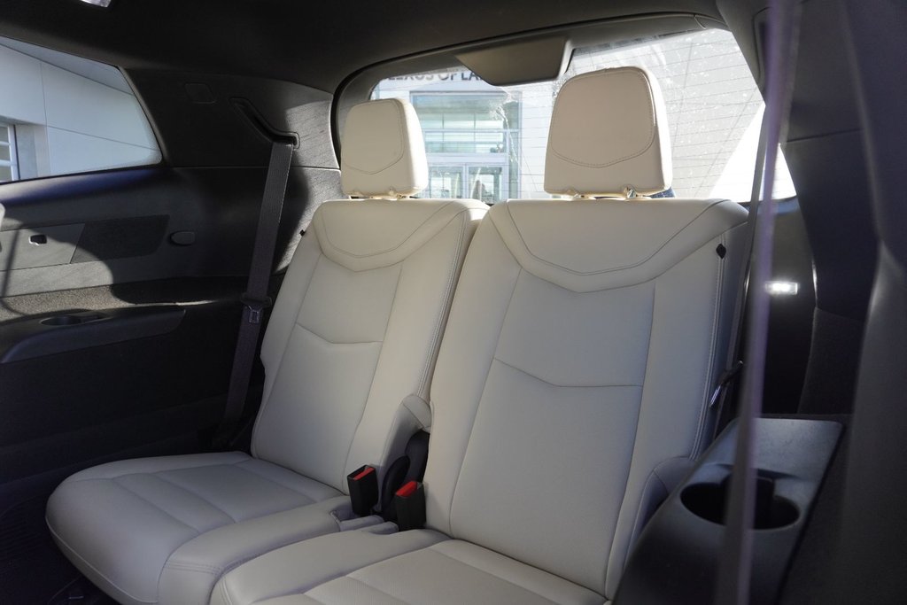 2024 Cadillac XT6 AWD SPORT|BOSE|NAVI|PANORAMIC|H/V FRONT SEATS in Ajax, Ontario at Lexus of Lakeridge - 15 - w1024h768px