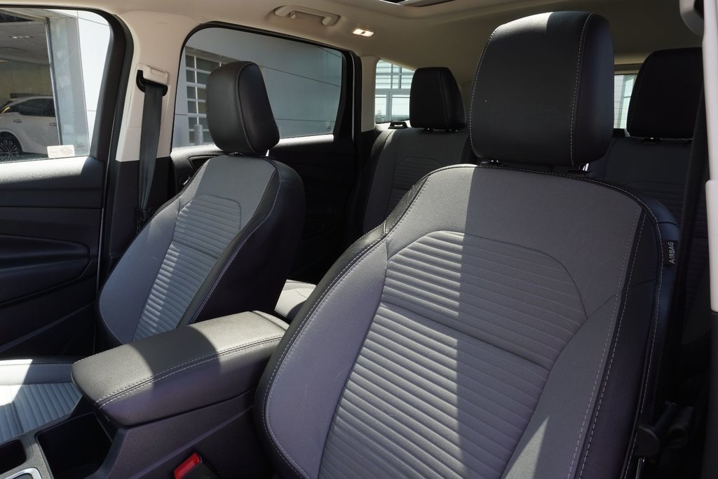 2019 Ford Escape TITANIUM|PANORAMIC|NAVI|SONY|ECO BOOST|H/STEERING in Ajax, Ontario at Lexus of Lakeridge - 13 - w1024h768px