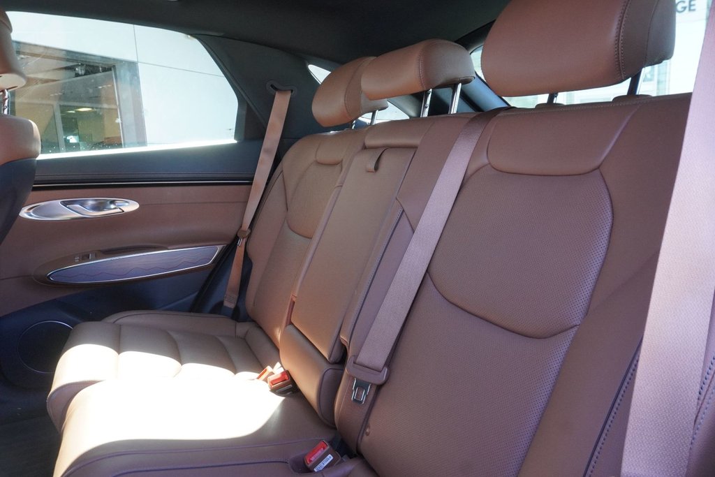 2022 GENESIS GV70 ADVANCED AWD|PANORAMIC|NAVI|H/V FRONT SEATS in Ajax, Ontario at Lexus of Lakeridge - 11 - w1024h768px