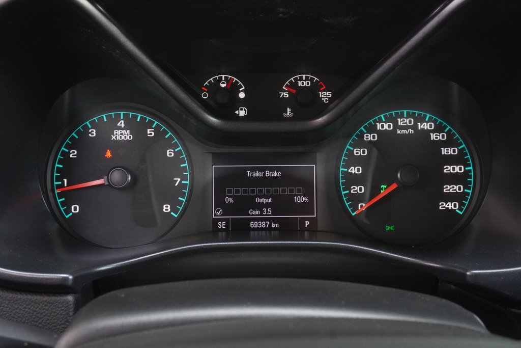2022 GMC Canyon CREW 4X4 ELEVATION SHORT BOX|CARPLAY|7 DISPLAY in Ajax, Ontario at Lakeridge Auto Gallery - 2 - w1024h768px