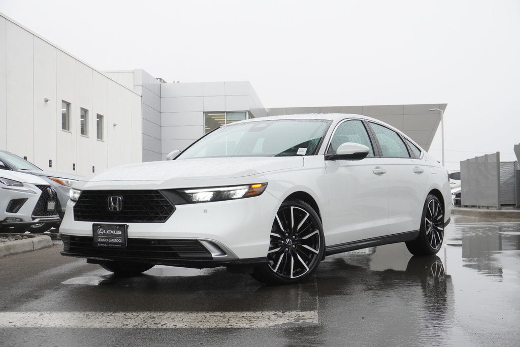 2024 Honda Accord TOURING HYBRID|HUD|CARPLAY|WIRELESS|MOONROOF|BSM in Ajax, Ontario at Lexus of Lakeridge - 13 - w1024h768px