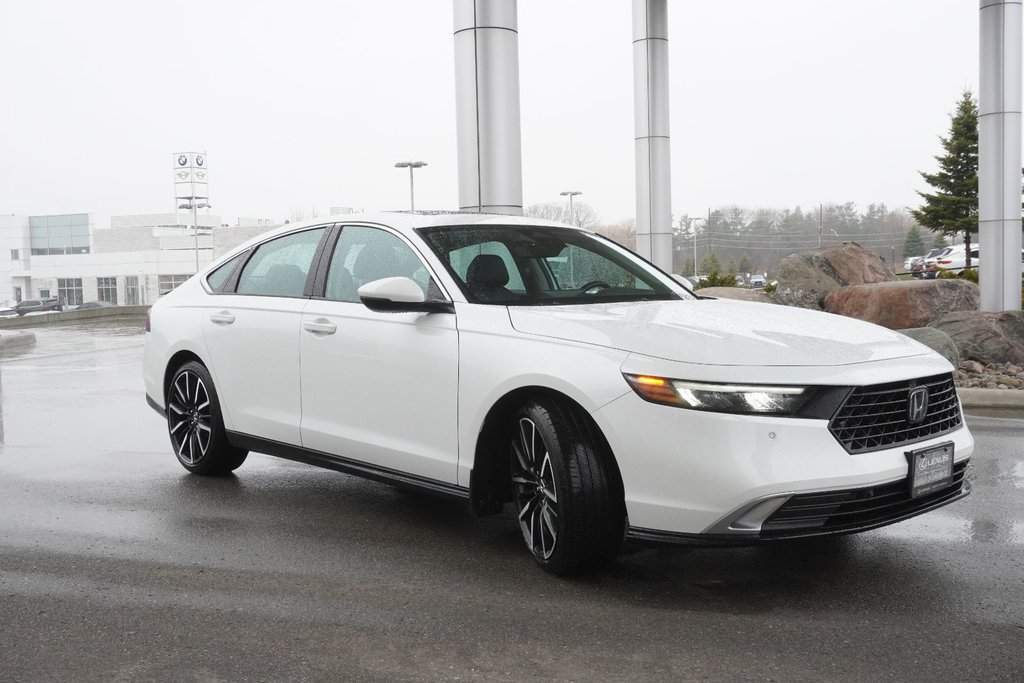 2024 Honda Accord TOURING HYBRID|HUD|CARPLAY|WIRELESS|MOONROOF|BSM in Ajax, Ontario at Lexus of Lakeridge - 14 - w1024h768px