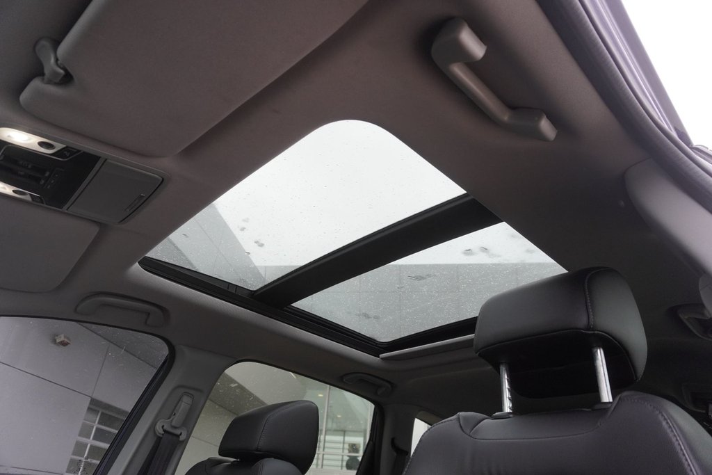 2019 Honda CR-V TOURING AWD|PANORAMIC|NAVI|HEATED SEATS in Ajax, Ontario at Lexus of Lakeridge - 9 - w1024h768px