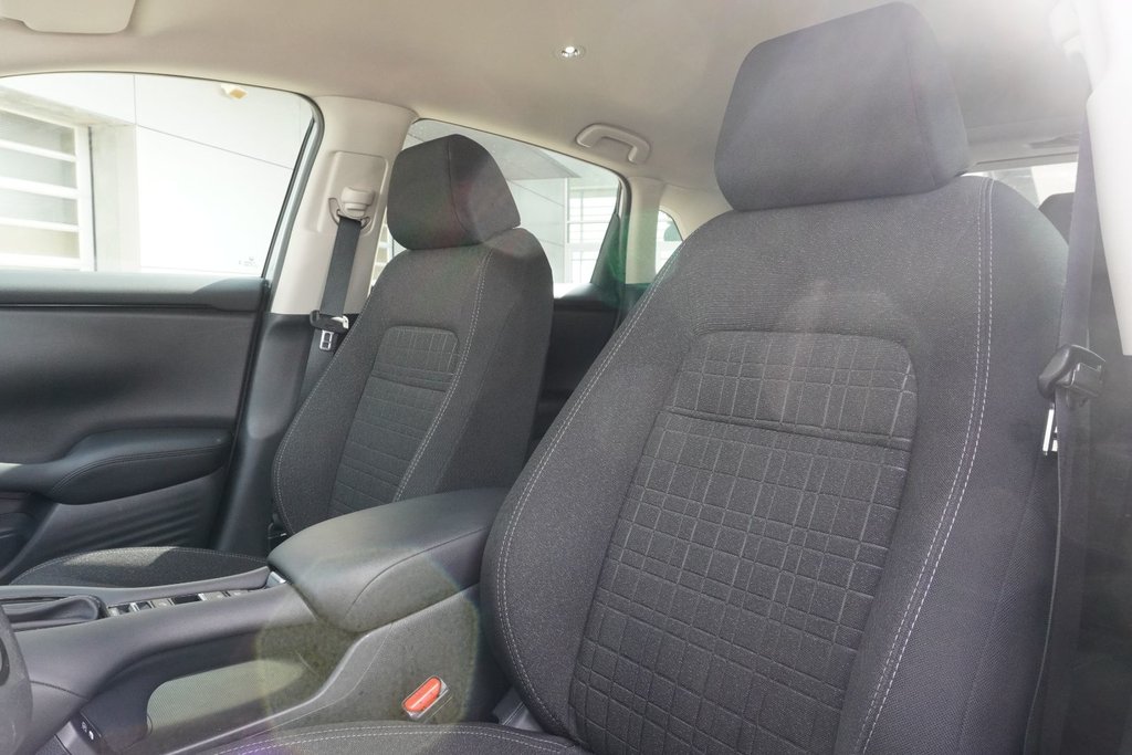 2025 Honda HR-V LX AWD|HEATED FRONT SEATS|DRIVE SELECT|LANE ASSIST in Ajax, Ontario at Lexus of Lakeridge - 7 - w1024h768px