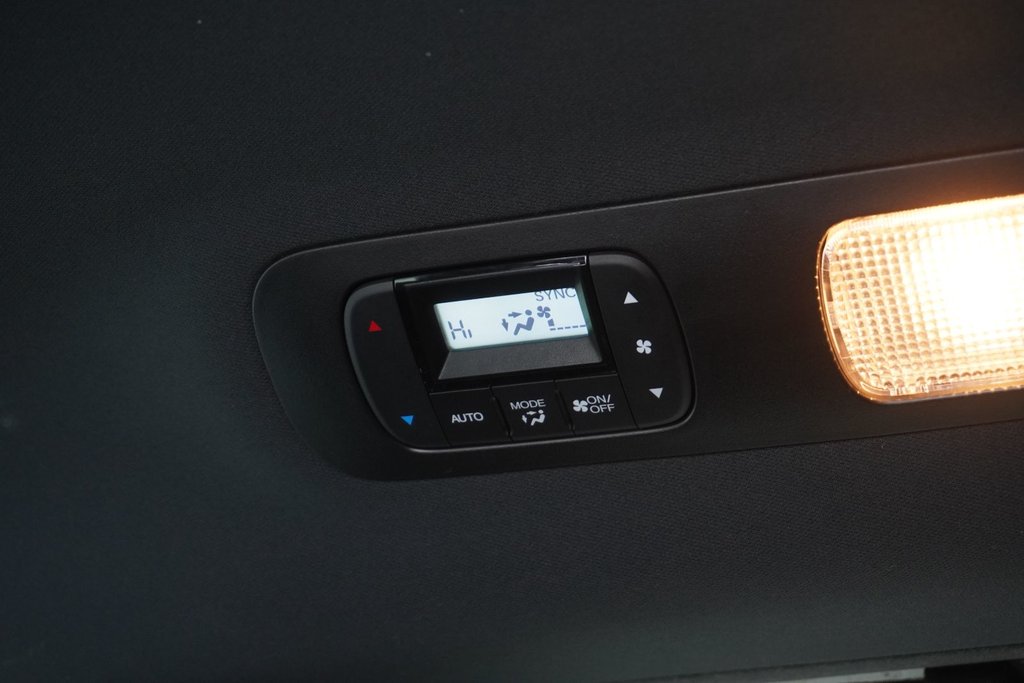 2024 Honda Odyssey BLACK EDITION|CABIN WATCH|NAVI|WIRELESS|MOONROOF in Ajax, Ontario at Lexus of Lakeridge - 17 - w1024h768px