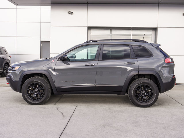 2022 Jeep Cherokee Trailhawk in Ajax, Ontario at Lakeridge Auto Gallery - 3 - w1024h768px