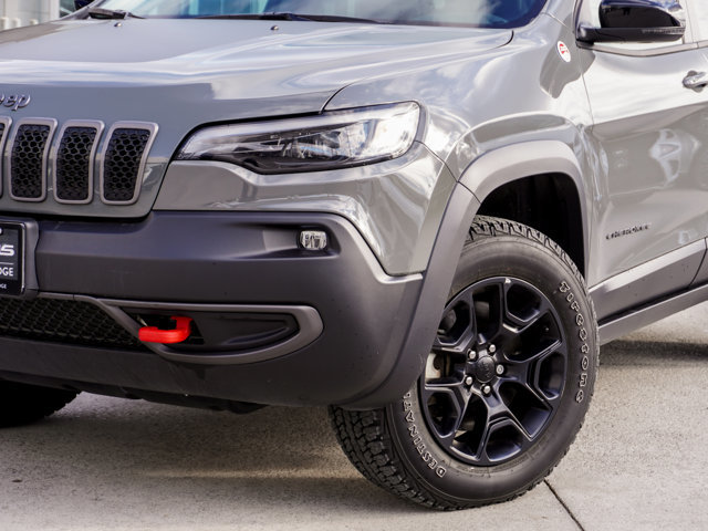 2022 Jeep Cherokee Trailhawk in Ajax, Ontario at Lakeridge Auto Gallery - 7 - w1024h768px