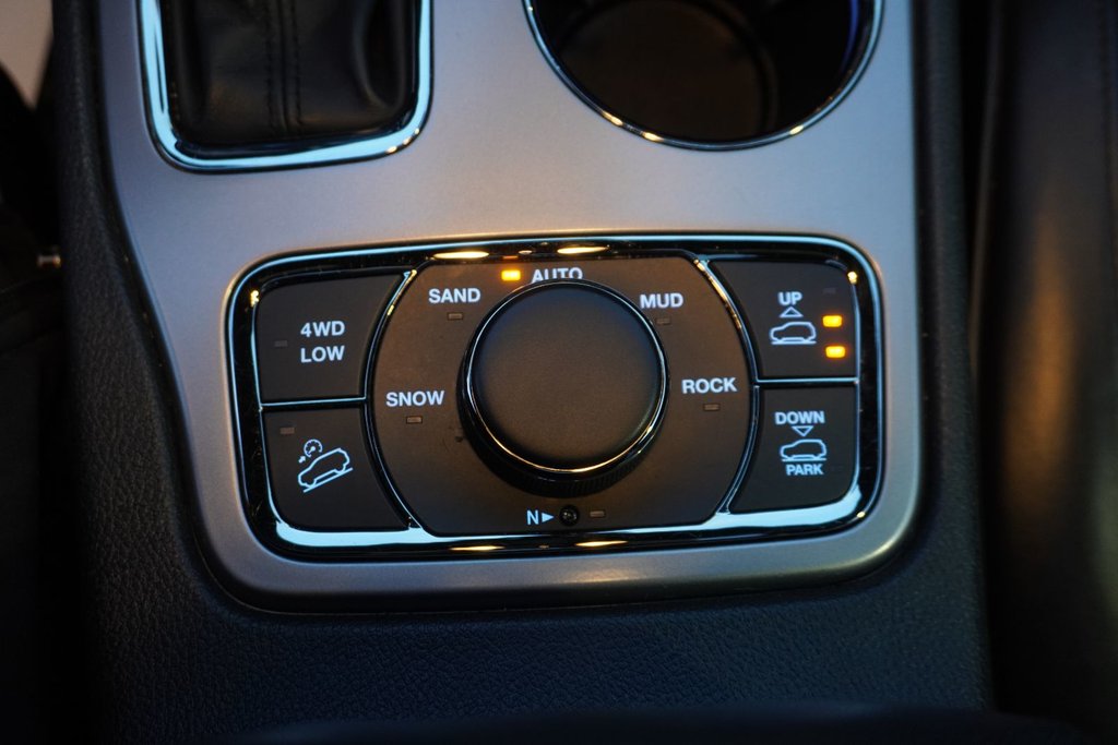 2021 Jeep Grand Cherokee 4X4 OVERLAND|HARMAN/KARDON|NAVI|AIR SUSPENSION CONTROL in Ajax, Ontario at Lexus of Lakeridge - 8 - w1024h768px