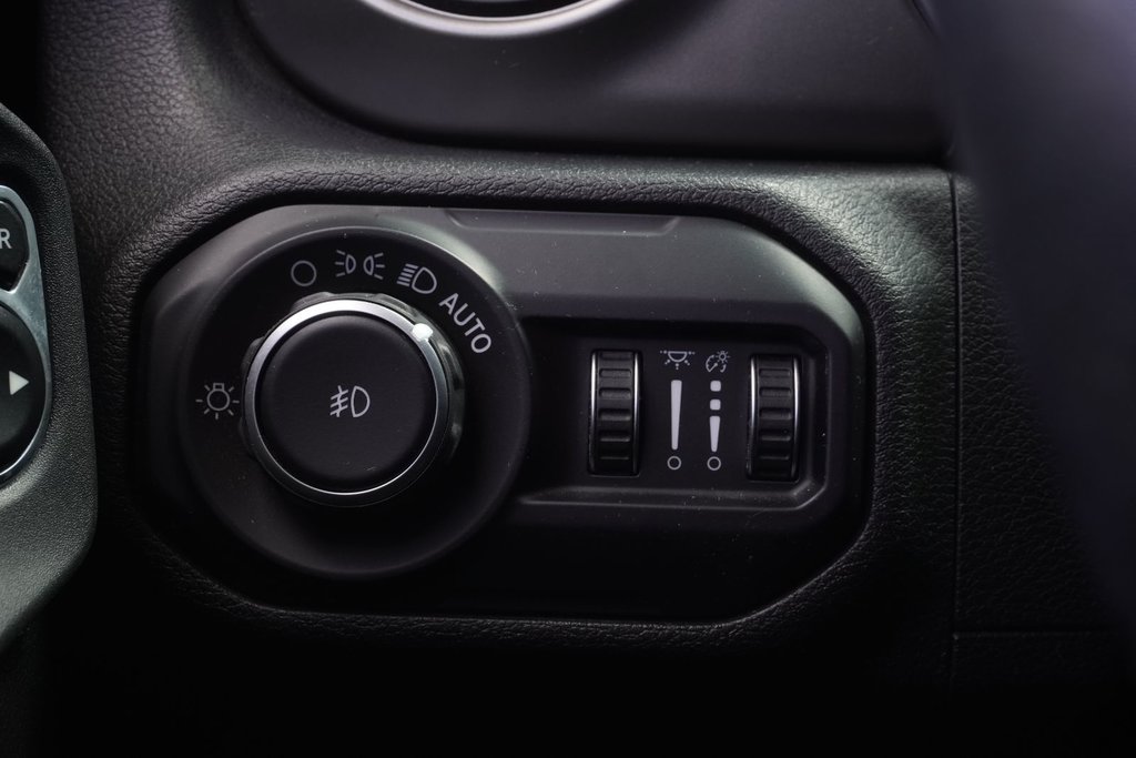 2020 Jeep Wrangler JL SPORT S|DETACHABLE ROOF AND DOORS|H/STEERING in Ajax, Ontario at Lexus of Lakeridge - 3 - w1024h768px