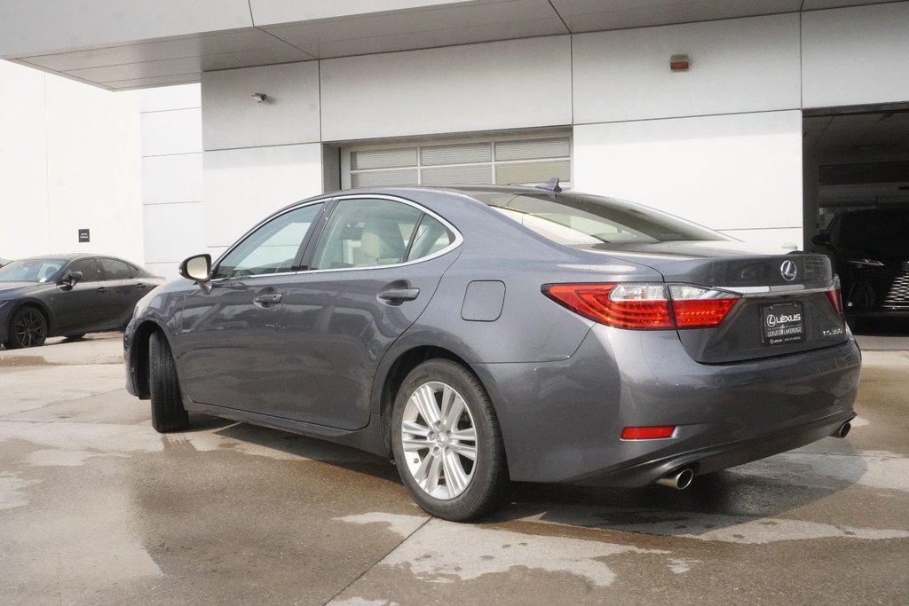 2013 Lexus ES 350 LEATHER & NAV|H/V FRONT SEATS|MOONROOF|H/STEERING in Ajax, Ontario at Lexus of Lakeridge - 18 - w1024h768px
