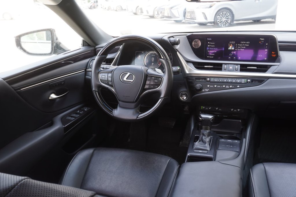 2019 Lexus ES 350 PREMIUM|MOONROOF|CARPLAY|H/C SEATS|NAVI|B/SPOT in Ajax, Ontario at Lexus of Lakeridge - 18 - w1024h768px