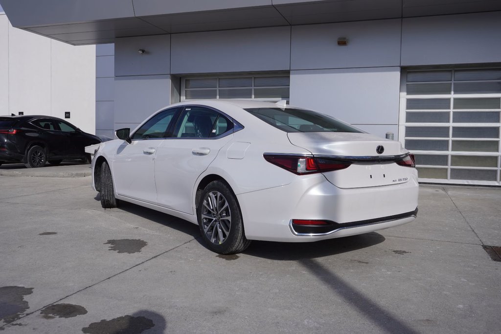 2025 Lexus ES 250 AWD SIGNATURE|MOONROOF|H/V FRONT SEATS|LED in Ajax, Ontario at Lakeridge Auto Gallery - 19 - w1024h768px