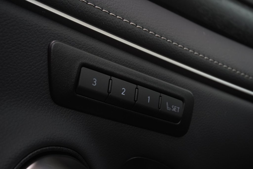 2025 Lexus ES 300h PREMIUM in Ajax, Ontario at Lakeridge Auto Gallery - 3 - w1024h768px