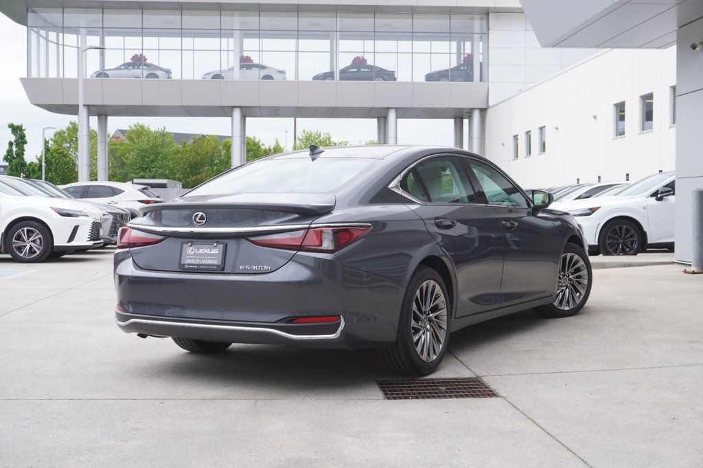 2025 Lexus ES 300h ULTRA LUXURY|M/LEVINSON|HUD|WIRELESS|MOONROOF in Ajax, Ontario at Lexus of Lakeridge - 23 - w1024h768px