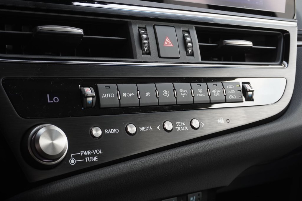 2025 Lexus ES 350 F SPORT DESIGN in Ajax, Ontario at Lexus of Lakeridge - 8 - w1024h768px