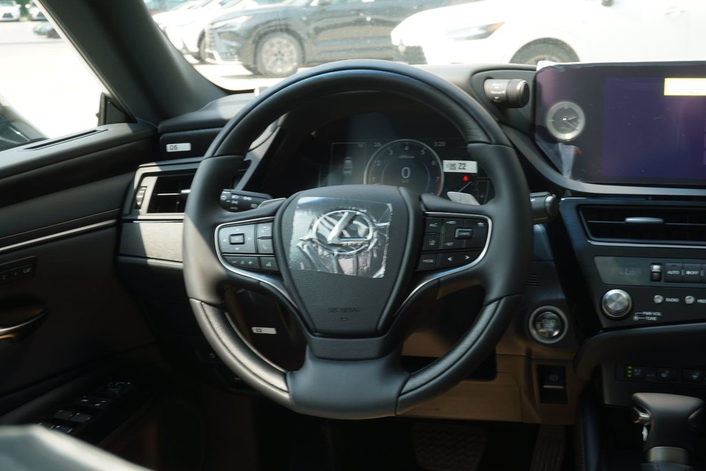 2025 Lexus ES 350 F SPORT DESIGN in Ajax, Ontario at Lexus of Lakeridge - 17 - w1024h768px