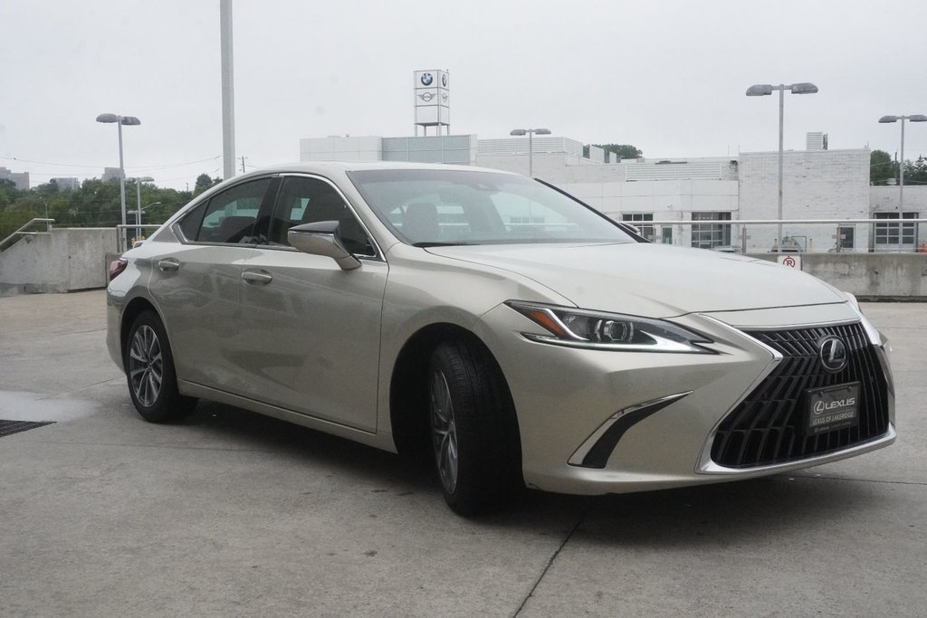 2025 Lexus ES 300h PREMIUM|CARPLAY|BLINDSPOT|H/STEERING|MOONROOF in Ajax, Ontario at Lexus of Lakeridge - 14 - w1024h768px