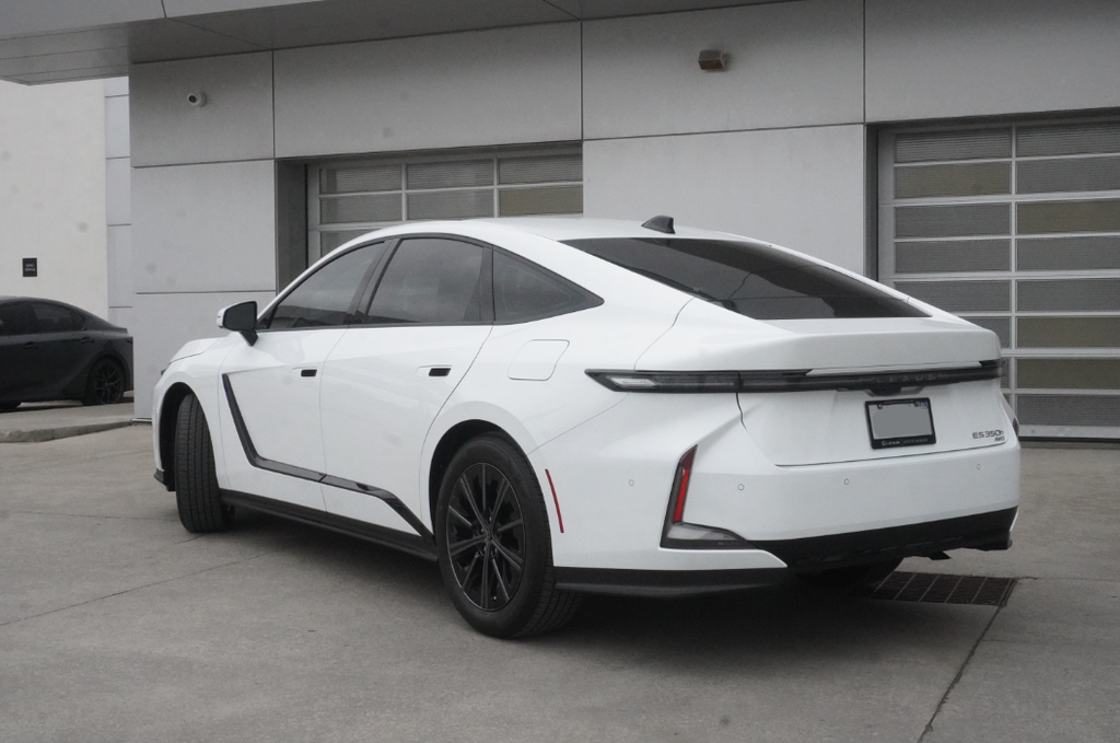 2026 Lexus ES 350h AWD PREMIUM+|M/LEVINSON|SELF PARK|360 CAM|HUD in Ajax, Ontario at Lexus of Lakeridge - 19 - w1024h768px