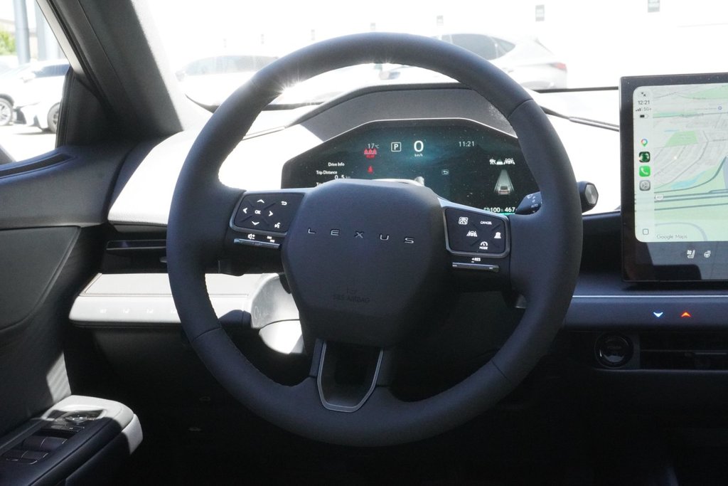 2026 Lexus ES 350e PREMIUM|WIRELESS|CARPLAY|MOONROOF|DASH CAM in Ajax, Ontario at Lexus of Lakeridge - 15 - w1024h768px